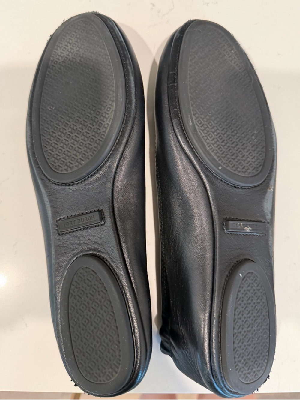 Tory Burch Black Leather Logo Round-Toe Ballet Flats - Picture 3 of 4